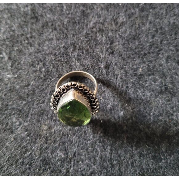 Peridot GEMSTONE Handmade 925 Sterling Silver Jewelry - Picture 2 of 4